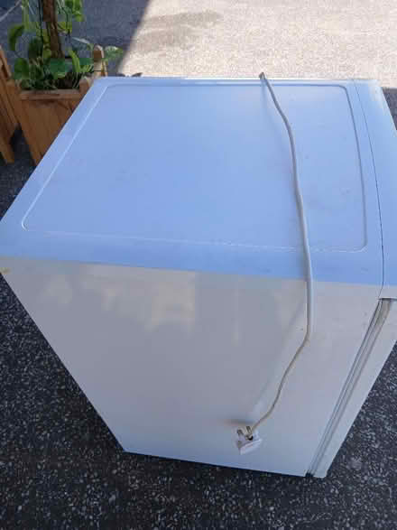 Photo of free Fridge. (Bexhill TN40) #4