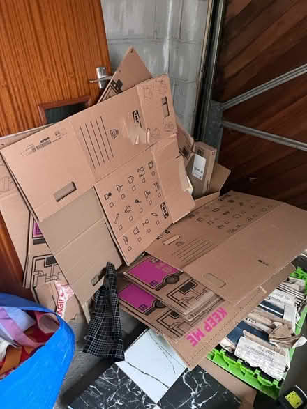Photo of free Loads moving boxes good condition (CR2) #1