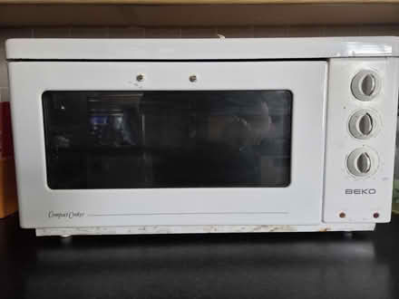Photo of free Mini oven and double hob (Rhayader LD6) #1