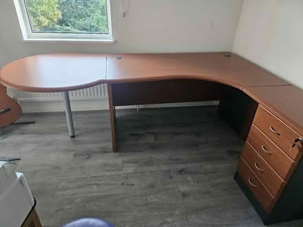 Photo of free Corner desk (Cherry Hinton Ward CB1) #1
