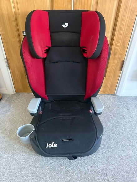 Photo of free Joie car seat 15-36kg (Ringwood) #1