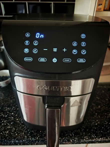 Photo of free Air fryer (Sheffield S13 9HB) #2