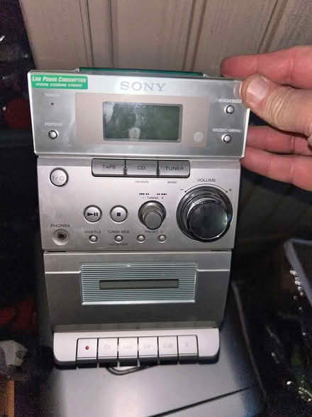 Photo of free Sony hifi (Feltham TW14) #1
