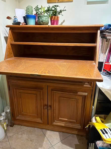 Photo of free Traditional style writing desk (Woolwich Dockyard SE18) #2