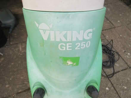 Photo of free Garden shredder (not working) (Headington OX3) #2