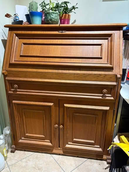 Photo of free Traditional style writing desk (Woolwich Dockyard SE18) #1