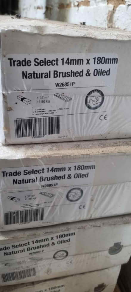 Photo of free 4boxes engineered oak floor (Horsham, RH13) #1