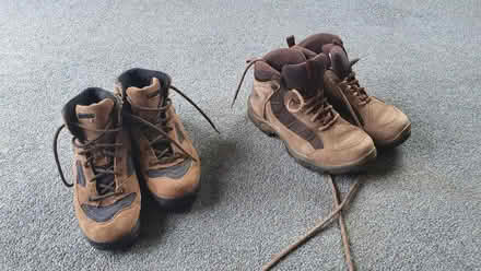 Photo of free Walking boots size 6 (West Oxfordshire OX28) #1