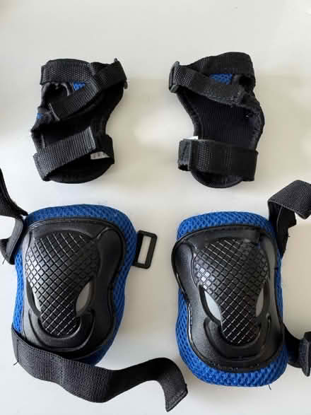 Photo of free Child wrist + knee protectors (Meldreth) #1