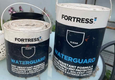 Photo of free 2 cans of clear water protection paint (Round Green LU2) #1