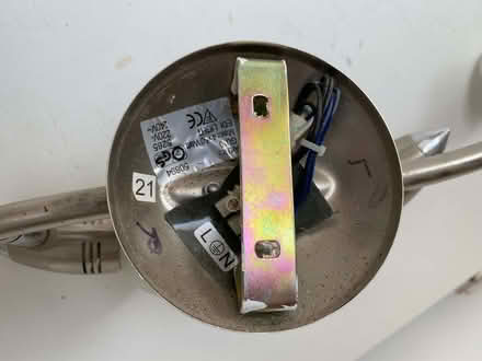 Photo of free Ceiling light fitting with 4 adjustable spots (Runcton PO20) #3