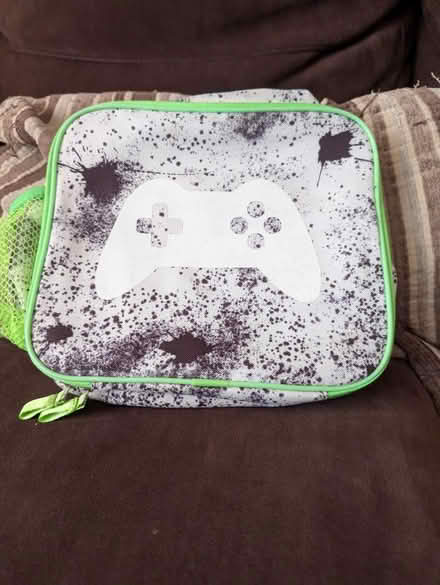 Photo of free Xbox lunchbag no 6 (Woodley RG5) #1