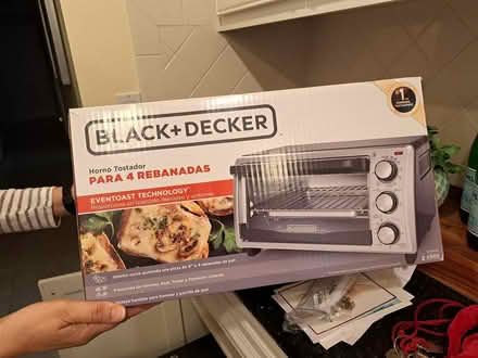 Photo of free Black and Decker Toaster Oven (94002 Continentals/Ralston) #1