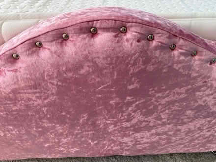 Photo of free Pink bed with mattress (Minchinhampton Stroud) #3