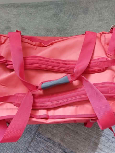 Photo of free Large red carry bagOEX Ballistic 90 (Humphrey's End GL6) #3