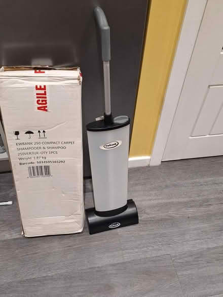 Photo of free Ewbank carpet cleaner (St Helens) #1