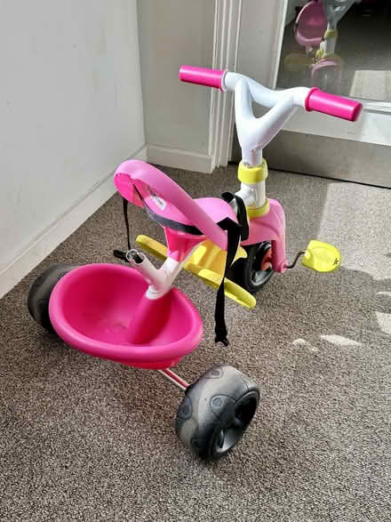 Photo of free Tricycle for Toddler (Cubitt Town E14) #4