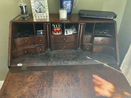 Photo of free Bureau (south stoke RG8) #4