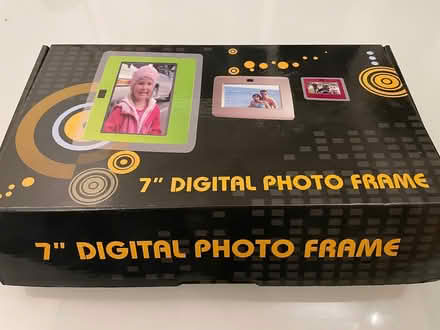 Photo of free 7” Digital Photo Frame (Sunnyvale (Wolfe)) #1