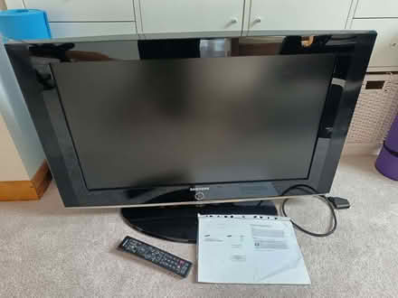 Photo of free Samsung 32" TV (Yate BS37) #1