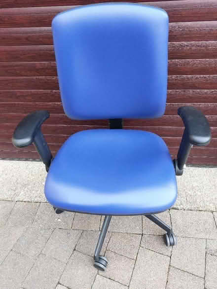 Photo of free Office chair (Bancroft MK13) #1