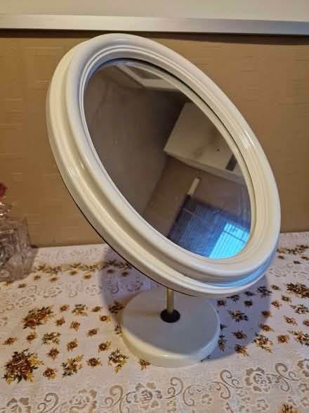 Photo of free Dressing Table Mirror (Lower Place OL16) #3