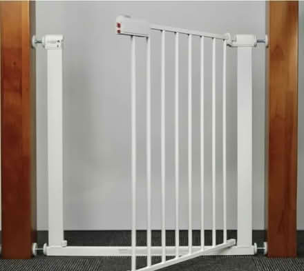 Photo of free Safety Gate (Aspley, NG8) #2