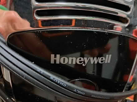 Photo of free Honeywell Oil Heater (94002 Continentals/Ralston) #1