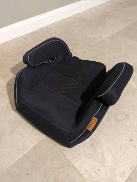 Photo of free Booster seat (Taunton TA3) #1