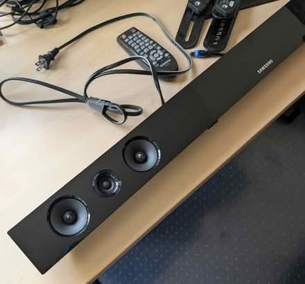 Photo of free Sound Bar for TV (Morgan Hill, north) #3