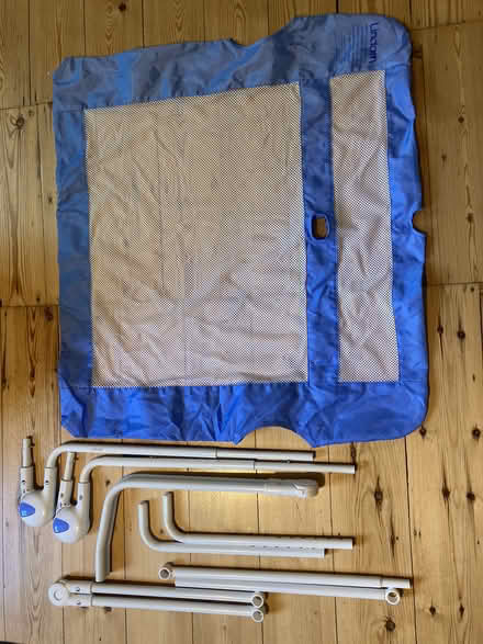 Photo of free Lindam folding bed rail (stops toddlers falling out of bed) (New Hinksey OX1) #2