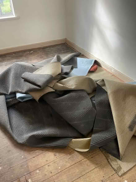 Photo of free Carpet and underlay (Wisewood S6) #2
