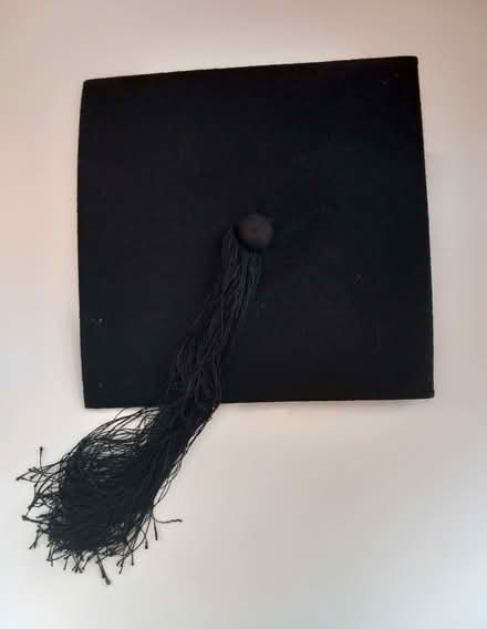 Photo of free Student mortarboard (Oxford OX4) #1