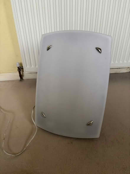 Photo of free SAD light (Bs15 4ub) #1