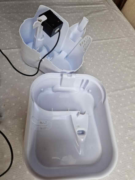Photo of free Pet Water Fountain for indoor cat/small dog (Jersey Farm AL4) #2