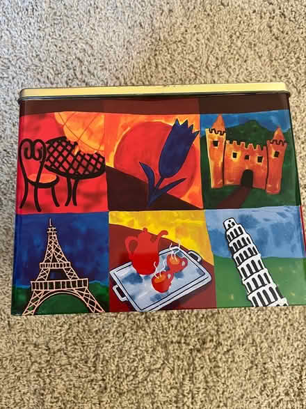Photo of free Cookie/Candy tin (southwest Sunnyvale) #1