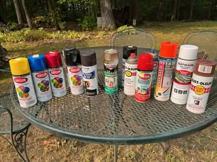 Photo of free spray paint, gloss enamel + Pepp (near Rt 119/113-Pepperell) #1