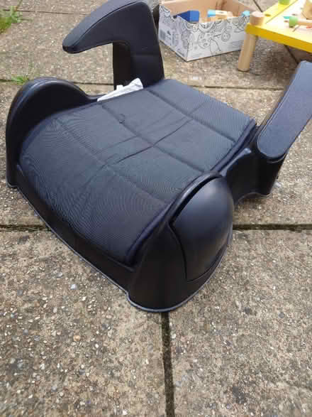 Photo of free Booster seat (Tonbridge) #1
