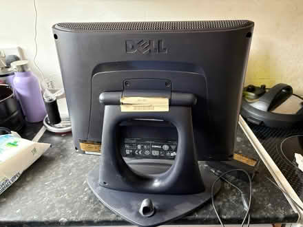 Photo of free Dell 1503FP 15” XGA LCD TFT monitor (Stockethill Crezcent AB16) #1