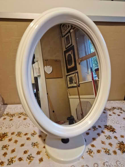 Photo of free Dressing Table Mirror (Lower Place OL16) #1