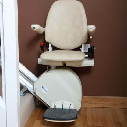 Photo of free Electric stairlift (Shepshed (Leics) LE12 9) #1