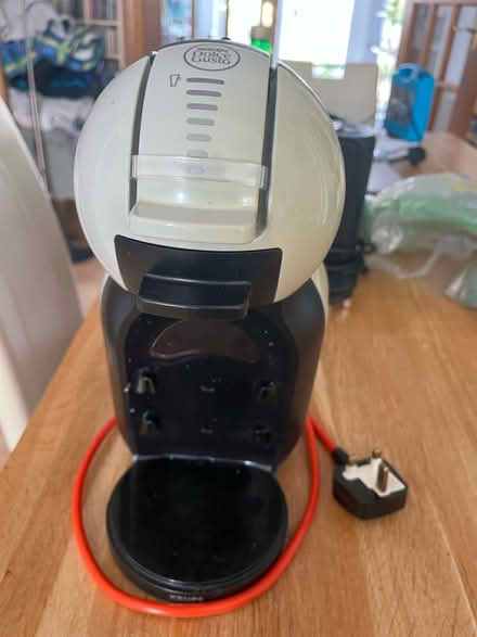 Photo of free Dolce Gusto Coffee Machine (Welling DA16) #1