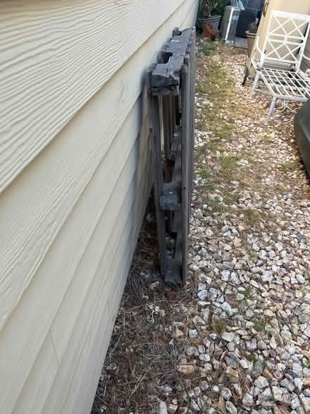 Photo of free Wood pallet (Alameda - Bay Farm) #3