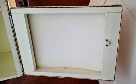 Photo of free Lloyd Loom style 60s bedside cabinet upcycling project (Broomridge FK7) #3