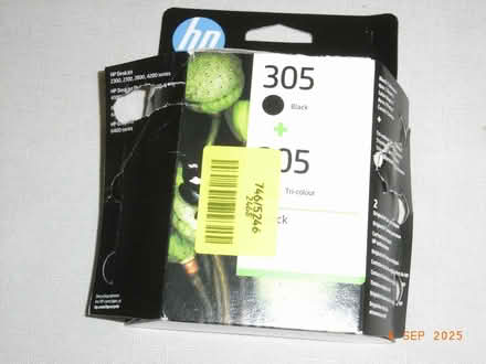 Photo of free HP 305 inkjet cartridges (Overton LA3) #1