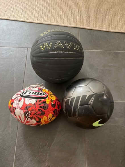 Photo of free Kids balls (Alameda - Bay Farm) #1