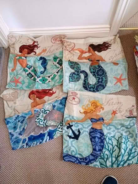Photo of free Big bundle of duvet sets, curtains, cushion covers etc (Filsham TN38) #4