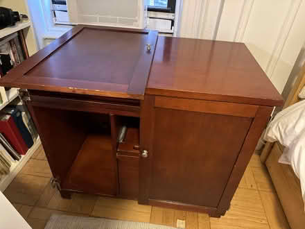 Photo of free Wood Computer Desk (10025) #1