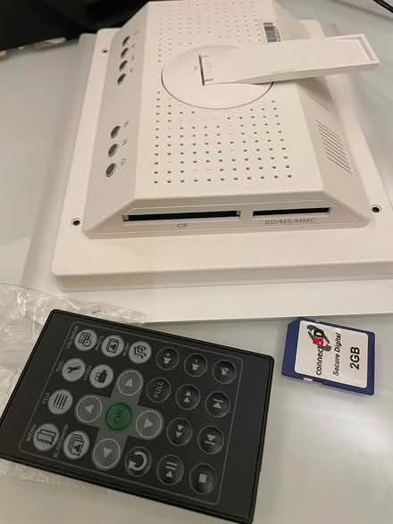 Photo of free 7” Digital Photo Frame (Sunnyvale (Wolfe)) #4