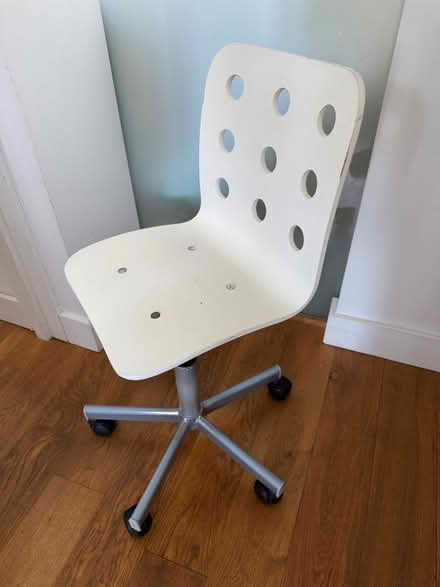 Photo of free IKEA kids desk chair (North Watford WD24) #1